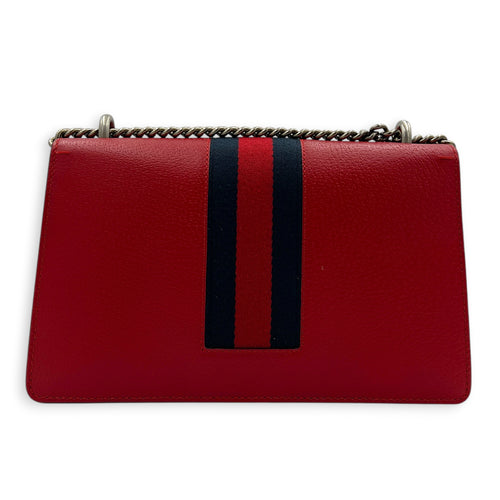 Dionysus Shoulder Bag Red in Calfskin, Gold hardware