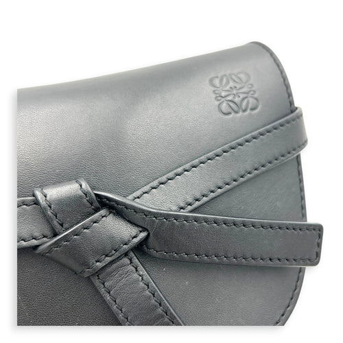 Gate Shoulder Bag Black in Calfskin, Gold hardware