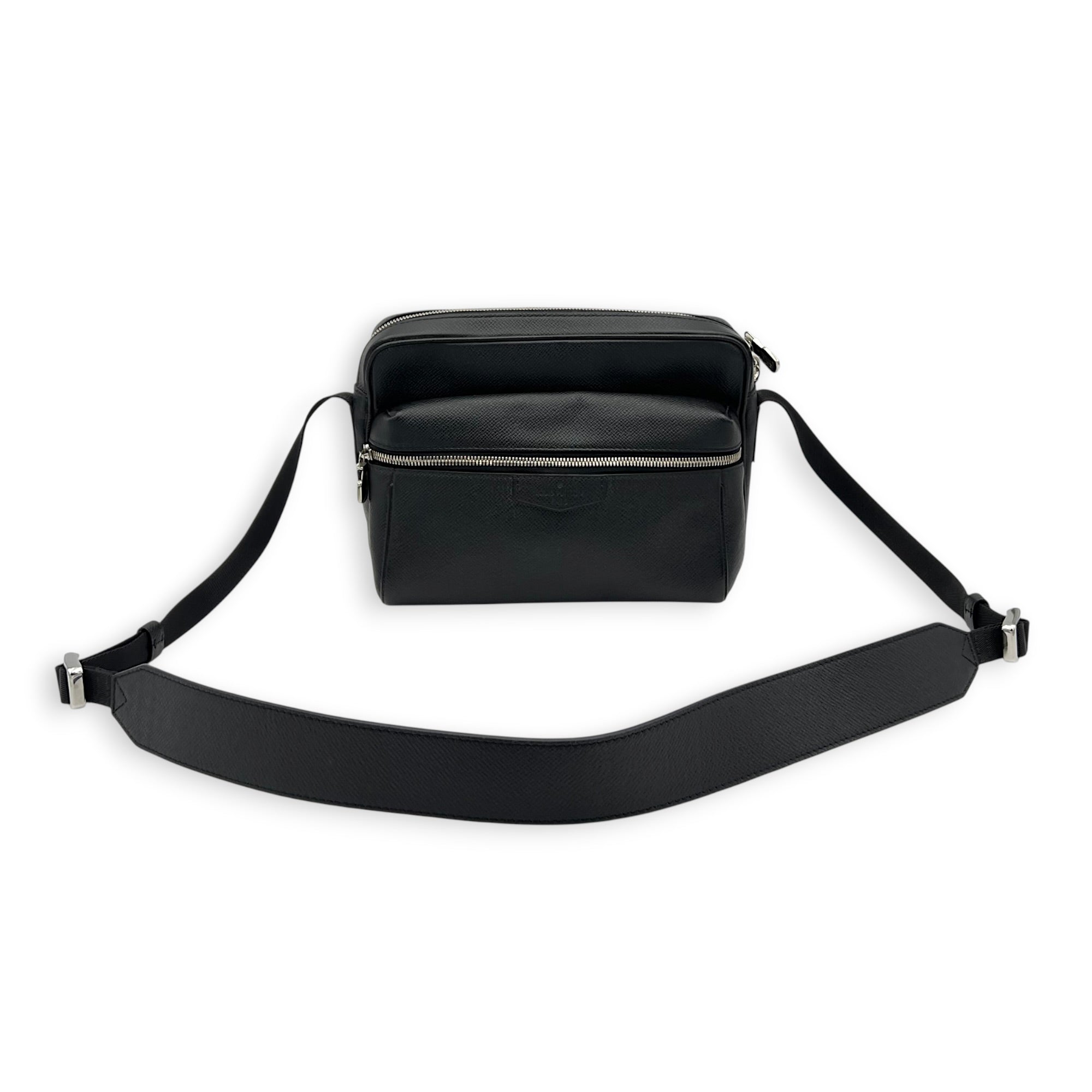 Outdoor Shoulder Bag PM Black in Taiga Leather, Silver hardware