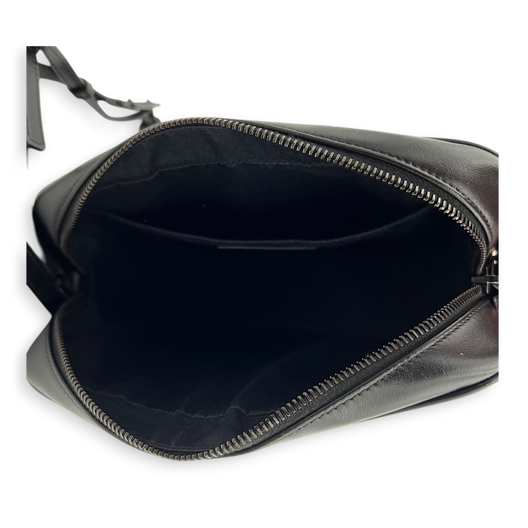 Loulou Shoulder Bag Black in Calfskin, Black hardware