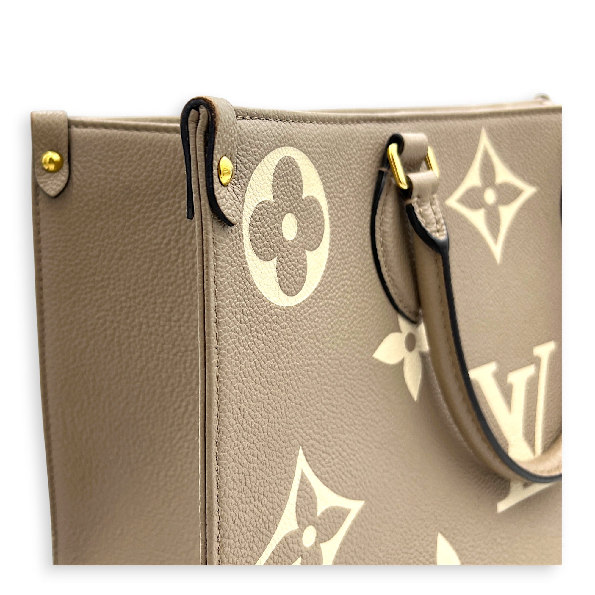 OnTheGo Tote Bag MM Beige in Empreinte Leather, Gold hardware