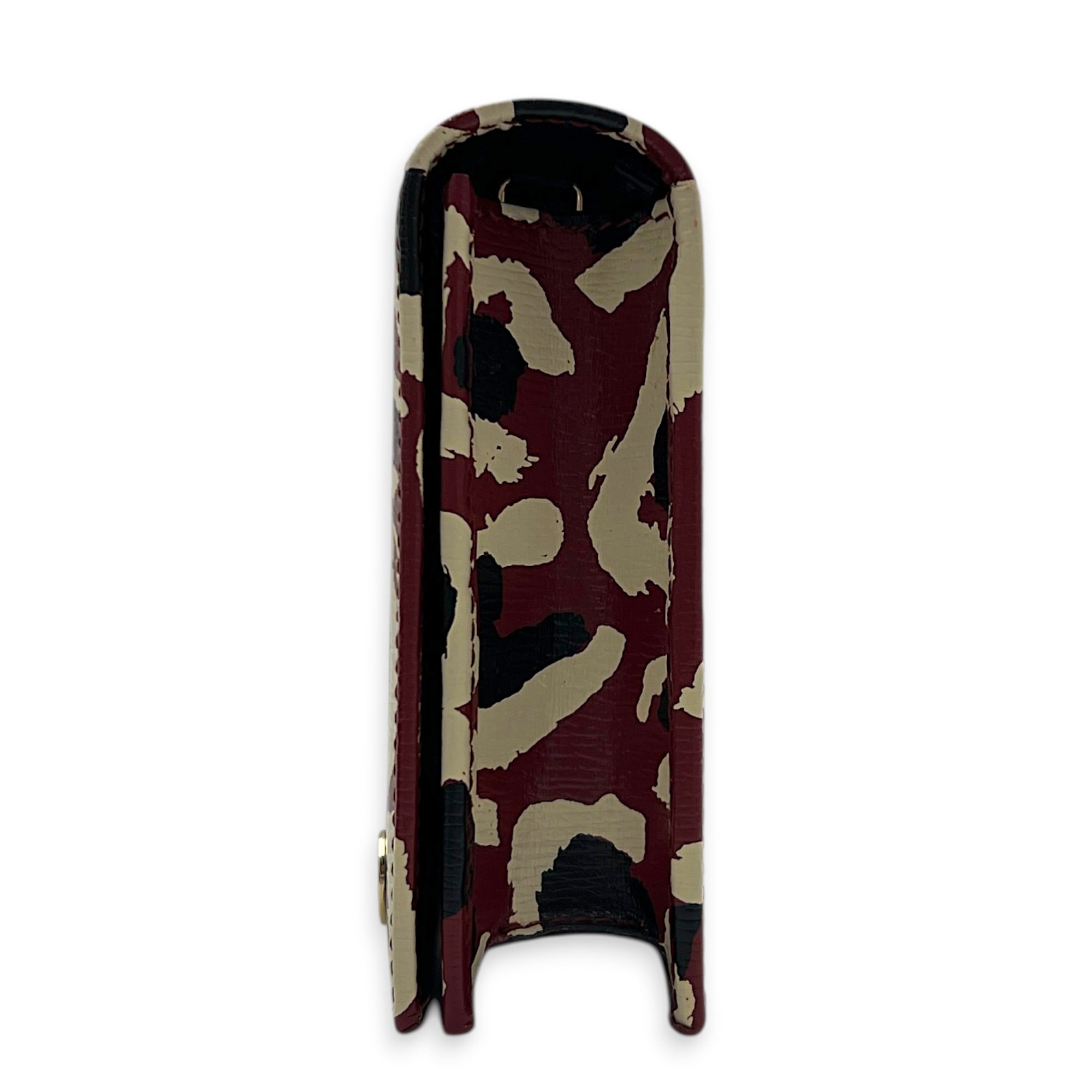 Interlocking G Wallet On Chain Red in Calfskin, Gold hardware