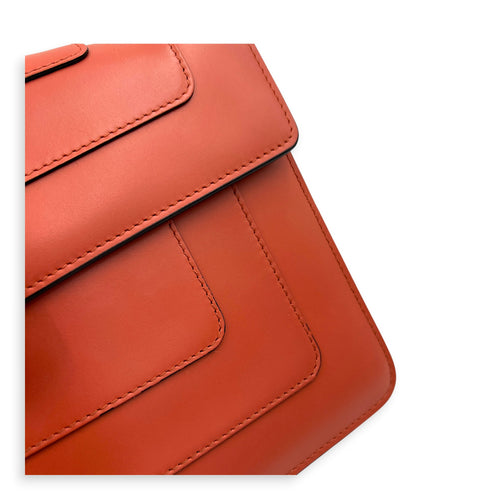 Serpenti Forever Red Crossbody Bag in Calfskin, Gold hardware