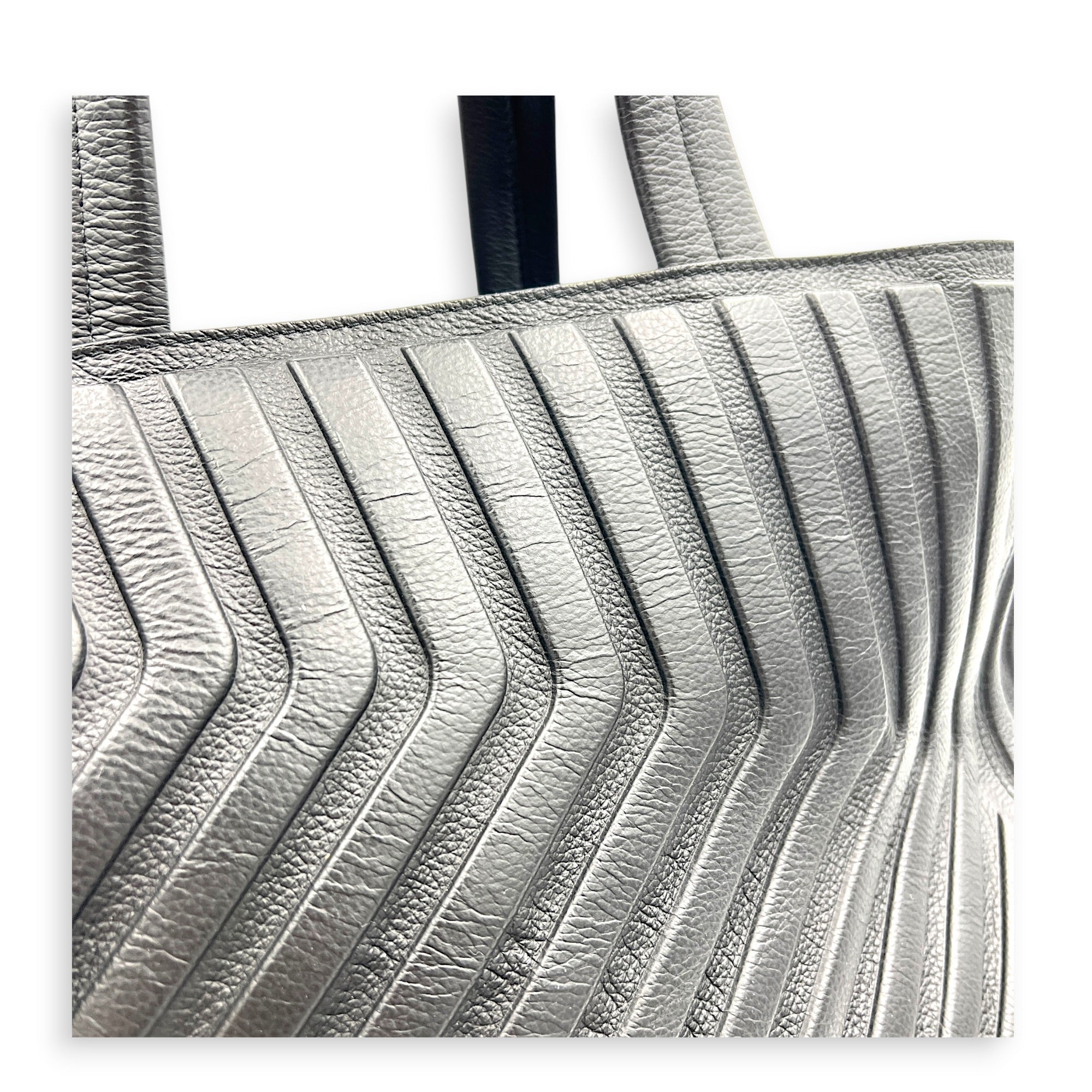 Car Top Handle Bag Black in Calfskin, Gunmetal hardware