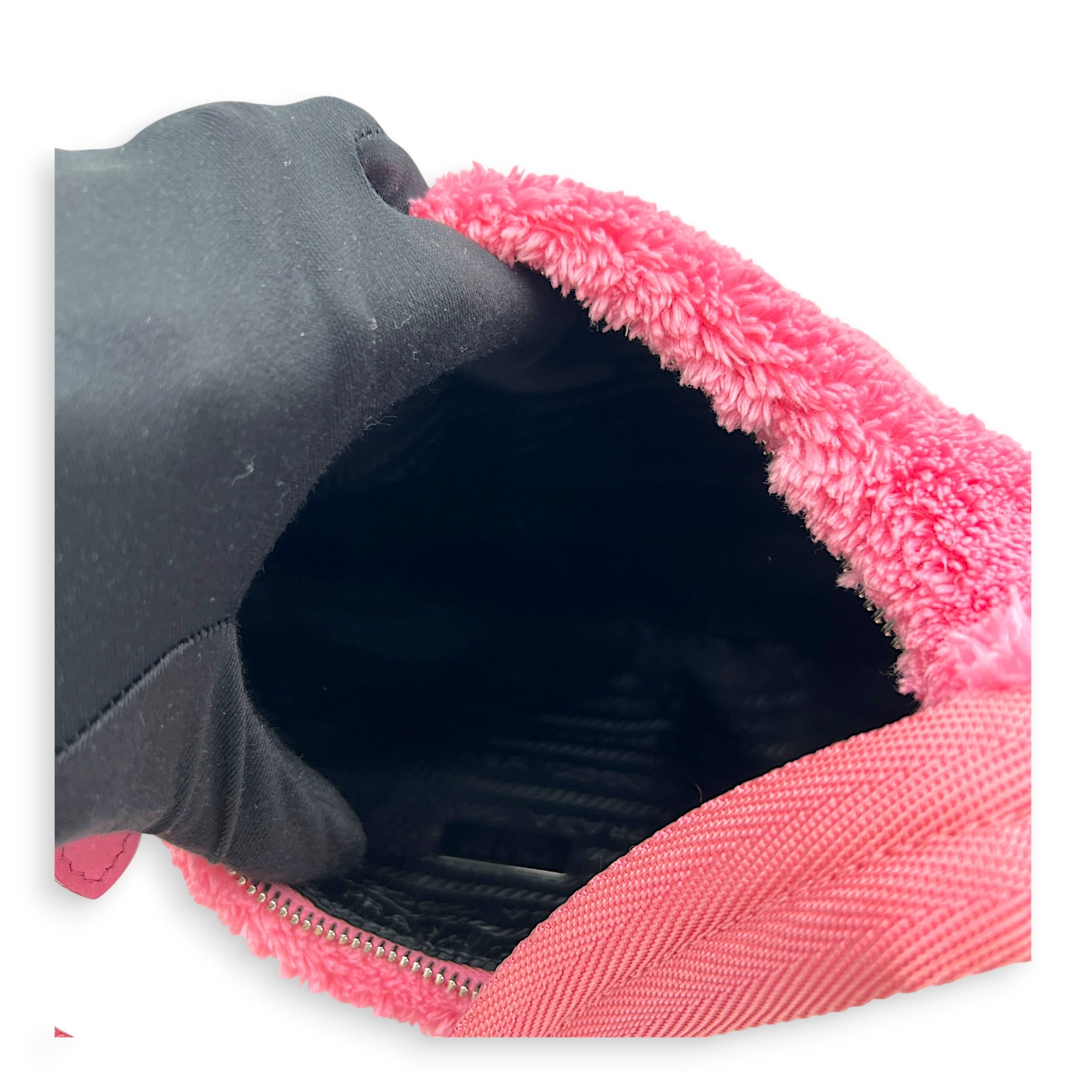 Re-Edition Shoulder Bag Pink in Terry Cloth, Silver hardware