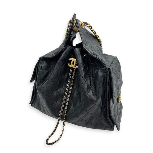 C25 Medium Black Shoulder Bag in Caviar Leather, Gold hardware
