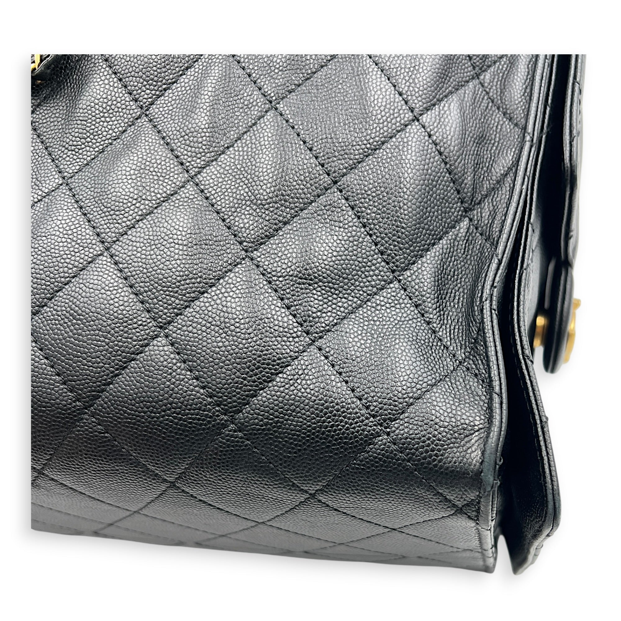 C25 Medium Black Shoulder Bag in Caviar Leather, Gold hardware
