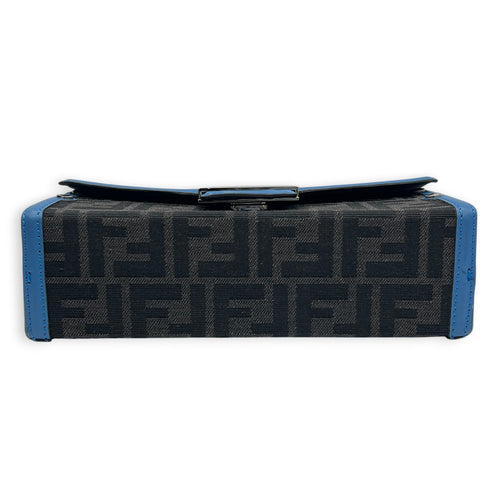 Baguette Box Shoulder Bag Black in Canvas, Silver hardware