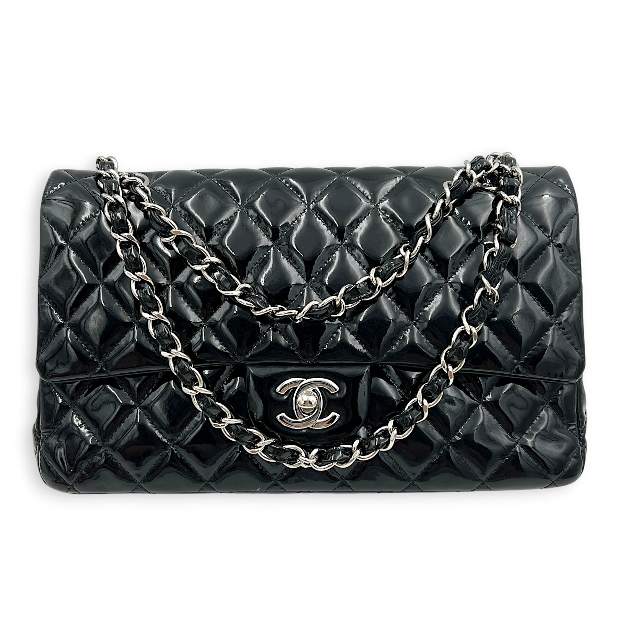 Classic Medium Black Shoulder Bag in Patent Leather, Silver hardware