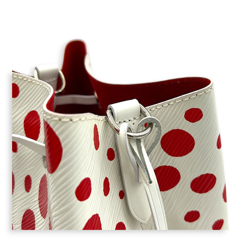 x Yayoi Kusama NeoNoe BB White Top Handle Bag in Epi Leather, Silver hardware
