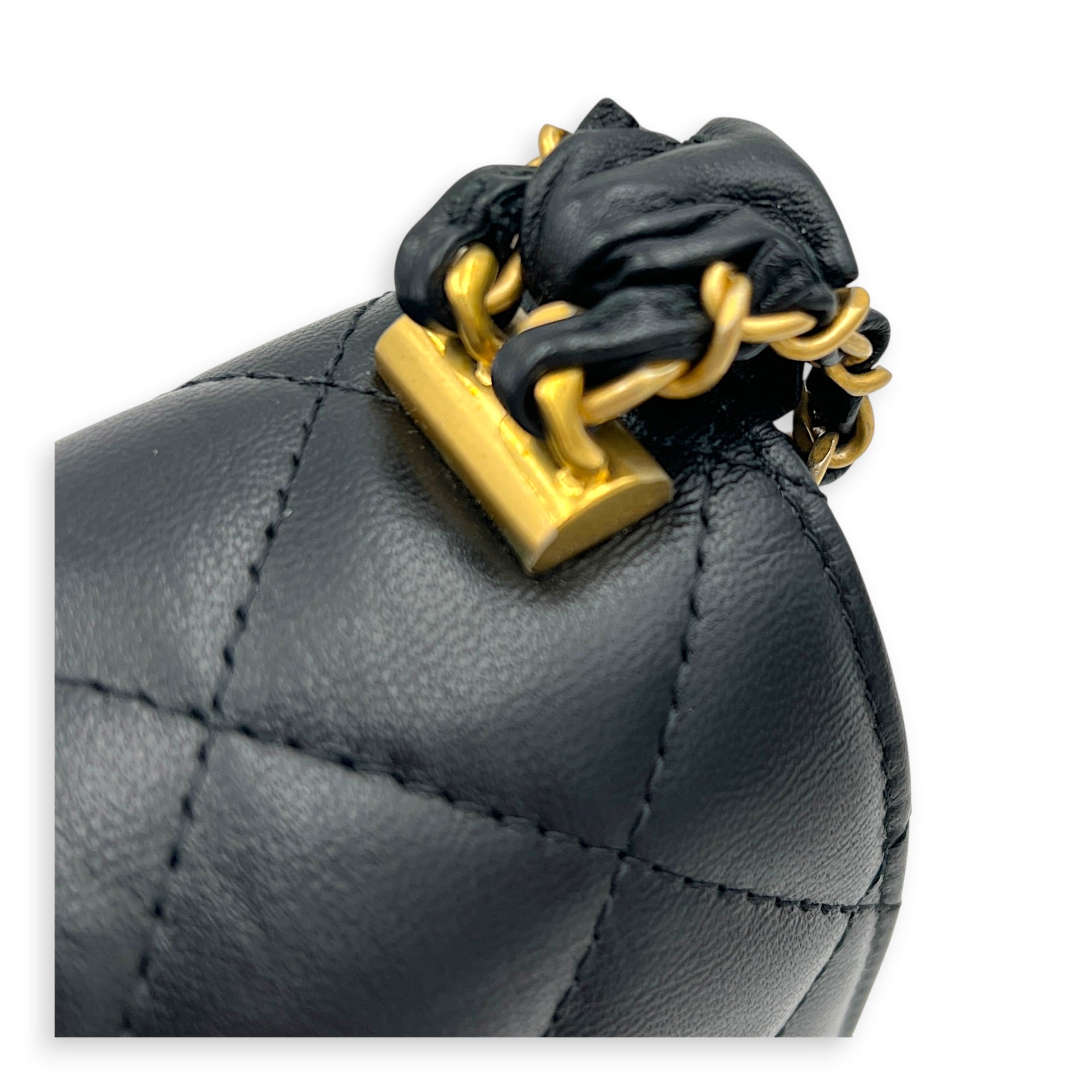 23K CC Flap Shoulder Bag Black in Calfskin, Gold hardware