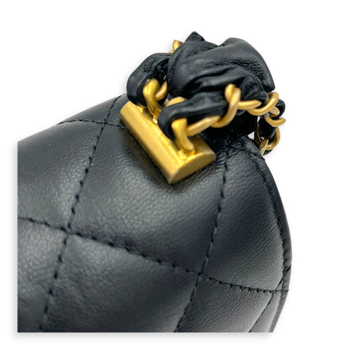 23K CC Flap Shoulder Bag Black in Calfskin, Gold hardware
