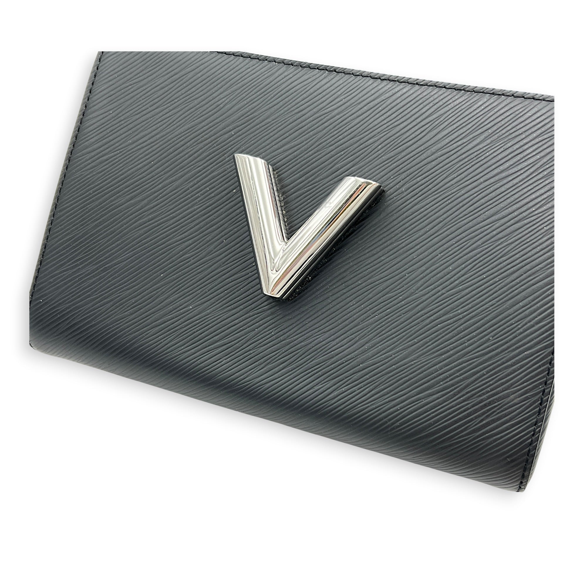 Twist Shoulder Bag MM Black in Epi Leather, Silver hardware