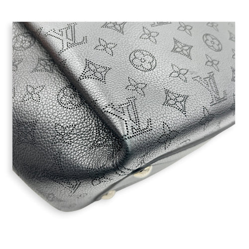 Babylone Shoulder Bag Black in Mahina Leather, Silver hardware