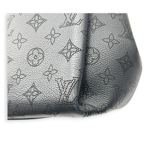 Babylone Shoulder Bag Black in Mahina Leather, Silver hardware