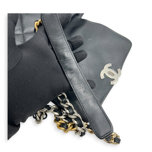 C19 Shoulder Bag Black in Lambskin, Mixed hardware