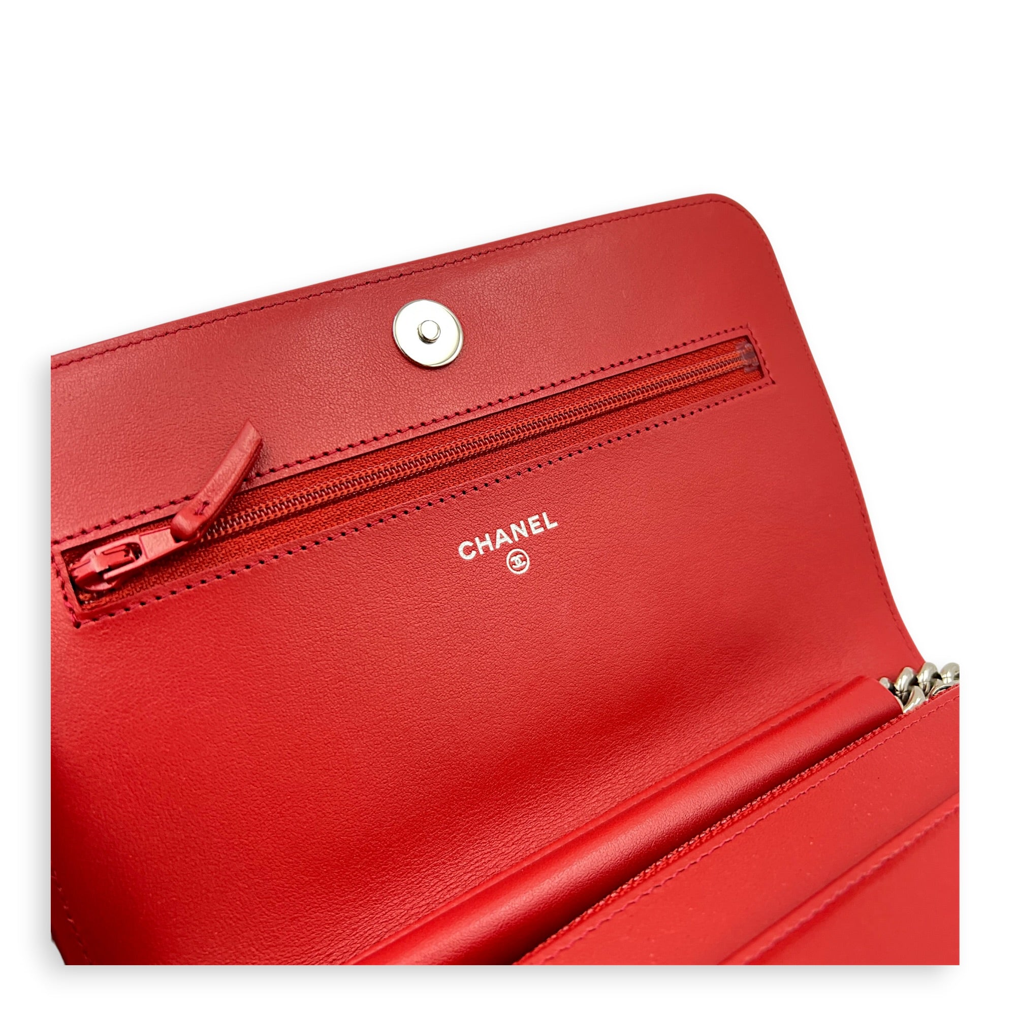 Boy Wallet On Chain Red in Caviar Leather, Silver hardware
