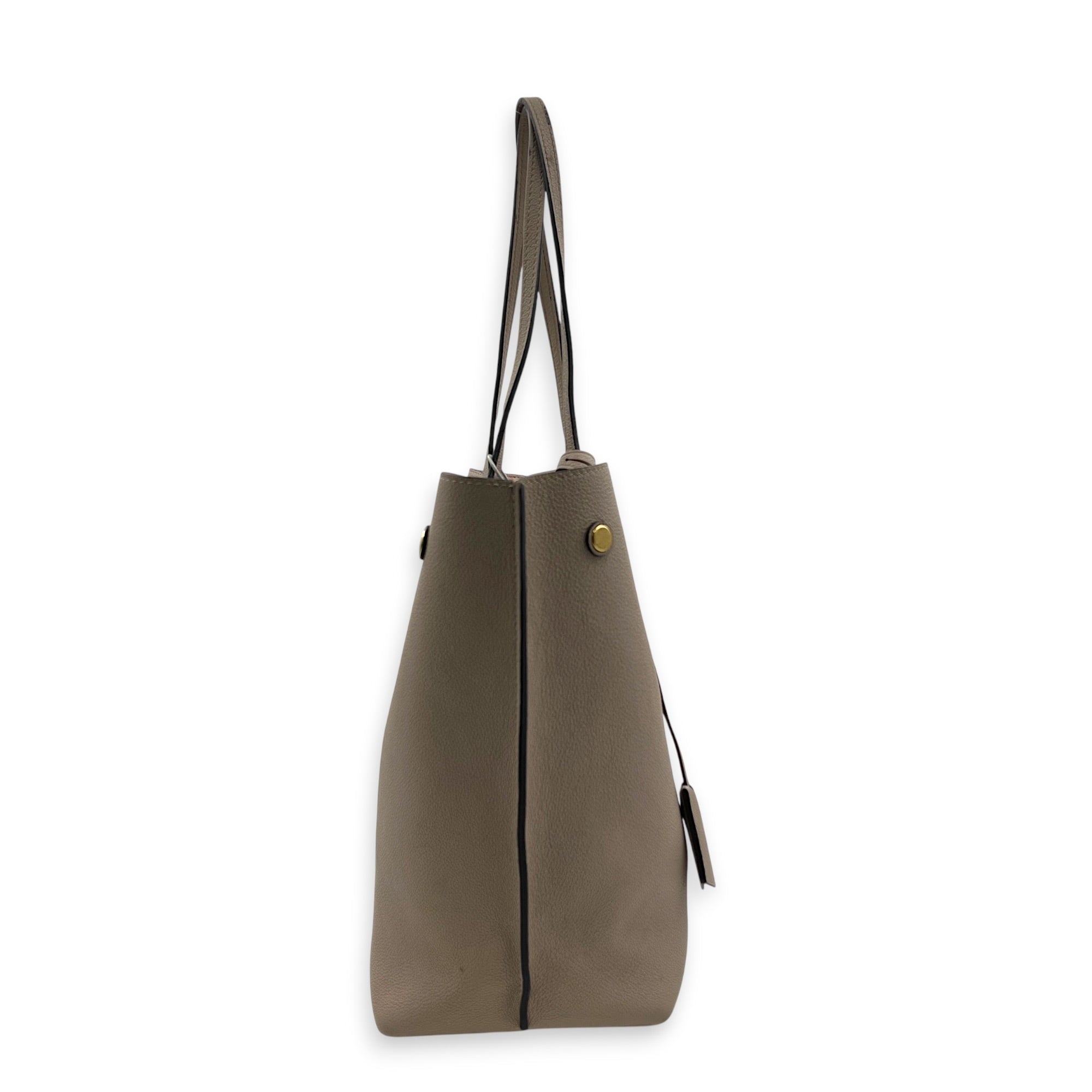 Lock Me Tote Bag Beige in Calfskin, Gold hardware