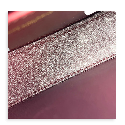 Voltaire Shoulder Bag Red in Calfskin, Gold hardware