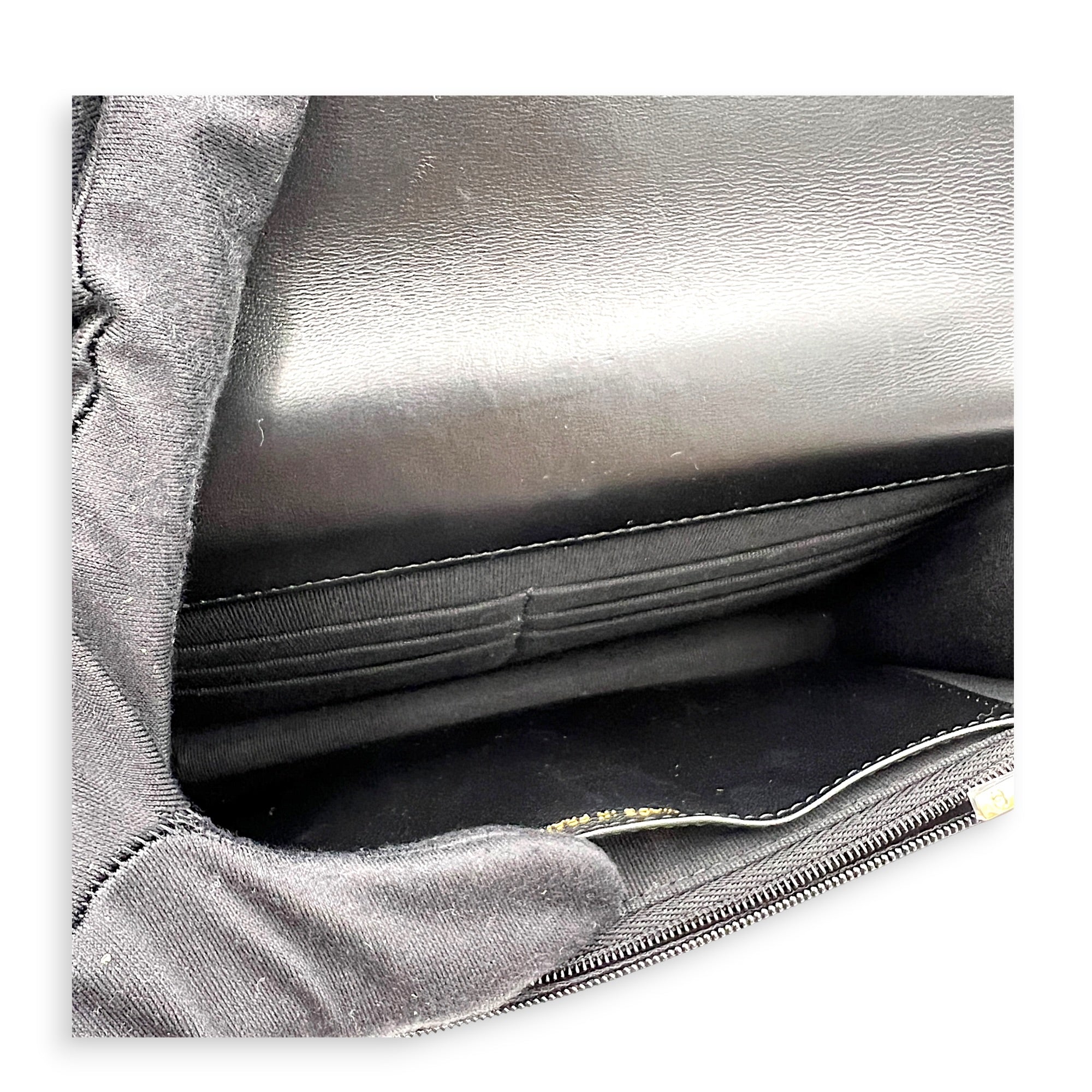 CC Top Handle Wallet On Chain Black in Lambskin, Gold hardware