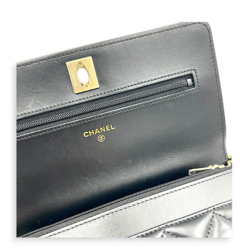 CC Top Handle Wallet On Chain Black in Lambskin, Gold hardware
