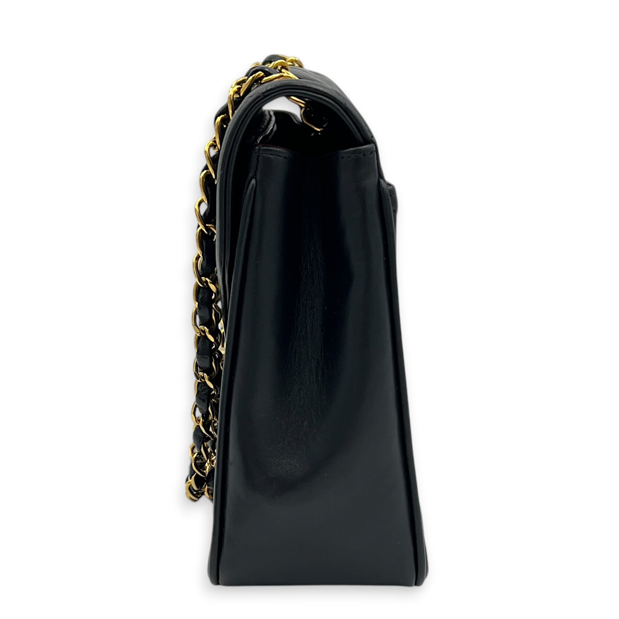 CC Vintage Chevron Envelope Flap Shoulder Bag Black in Lambskin, Gold hardware