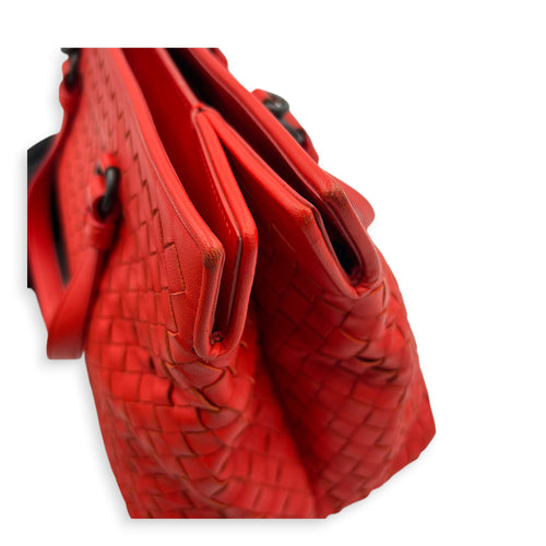 Intrecciato Top Handle Bag Red in Calfskin, Ruthenium hardware
