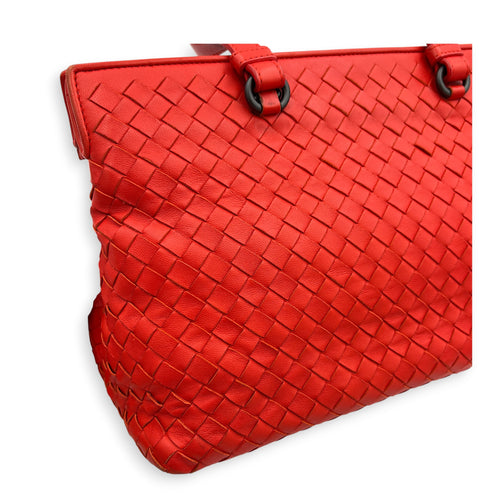 Intrecciato Top Handle Bag Red in Calfskin, Ruthenium hardware