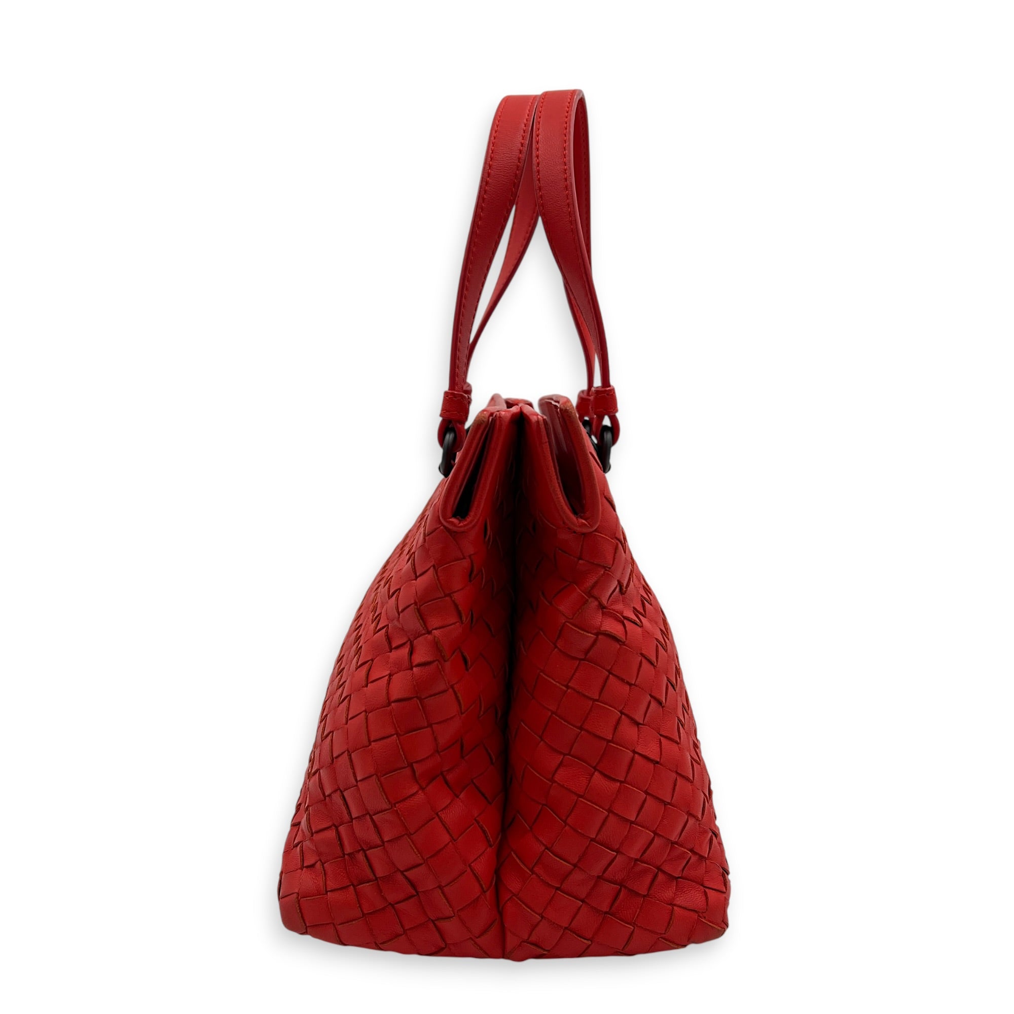 Intrecciato Top Handle Bag Red in Calfskin, Ruthenium hardware