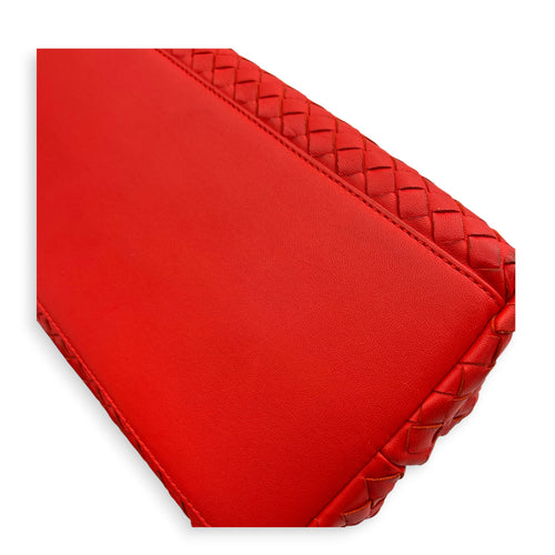 Intrecciato Top Handle Bag Red in Calfskin, Ruthenium hardware