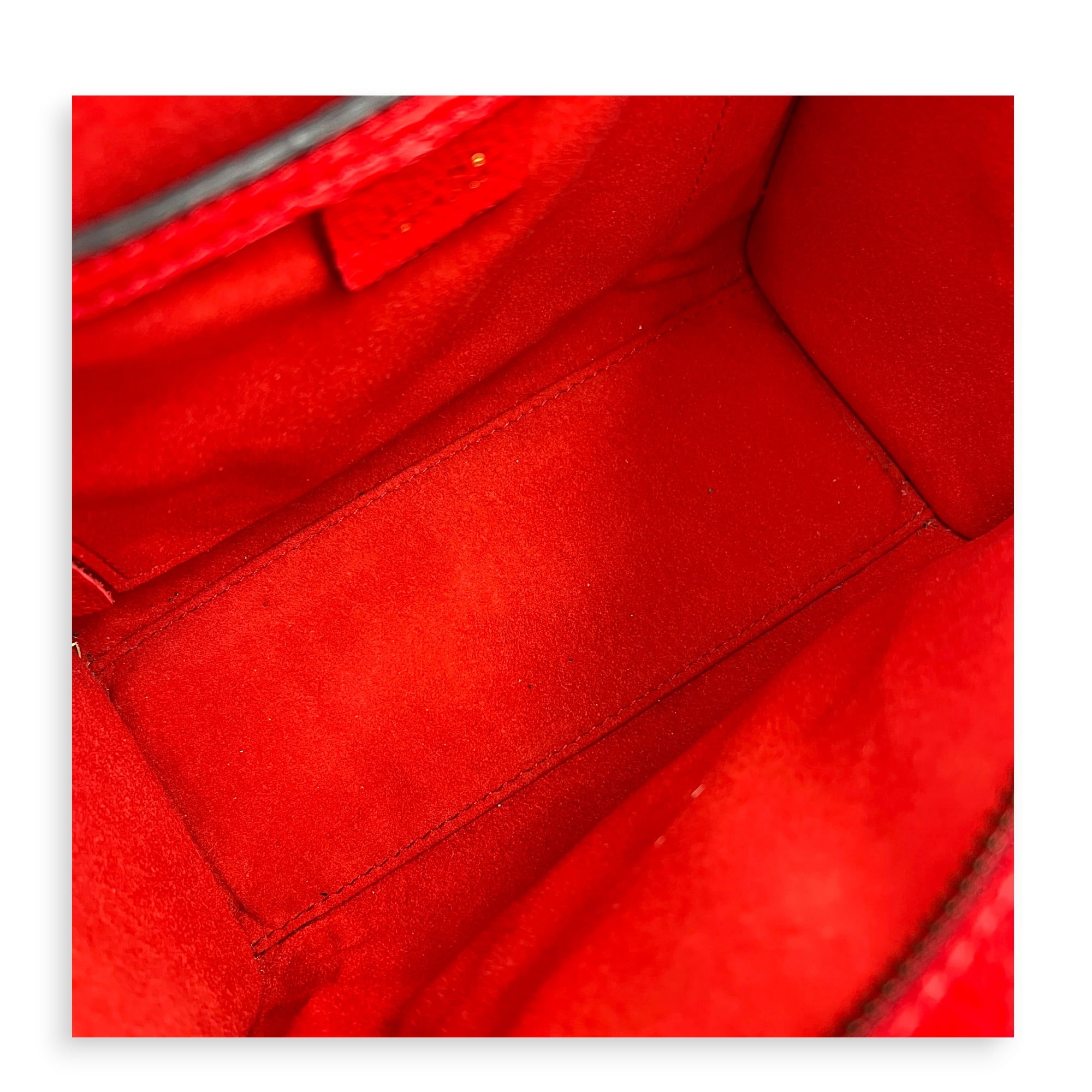 Luggage Top Handle Bag Red in Calfskin, Gold hardware