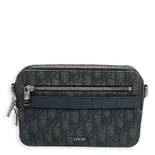 Safari Shoulder Bag Black in Canvas, Silver hardware