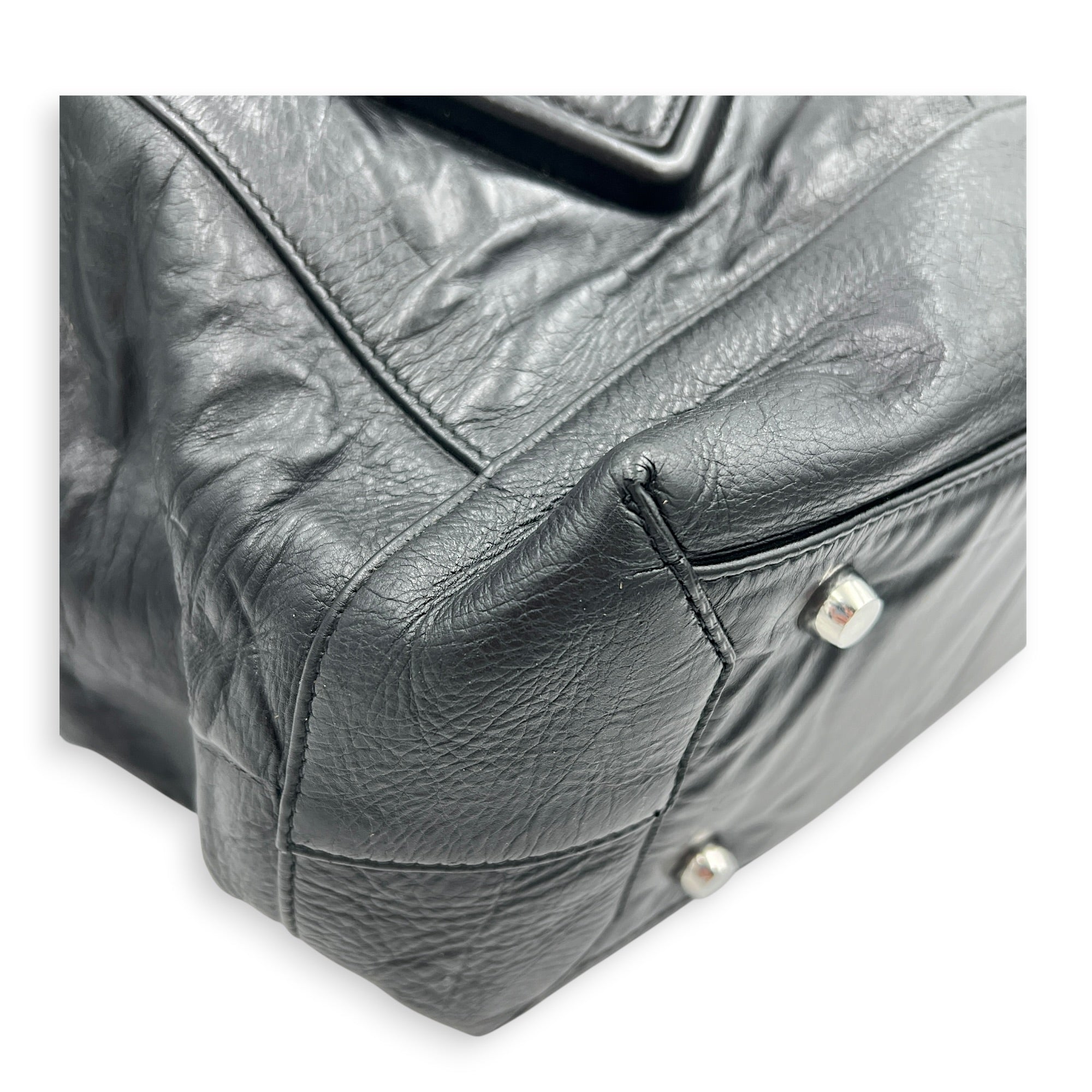Arco Shoulder Bag Large Black in Calfskin, Silver hardware