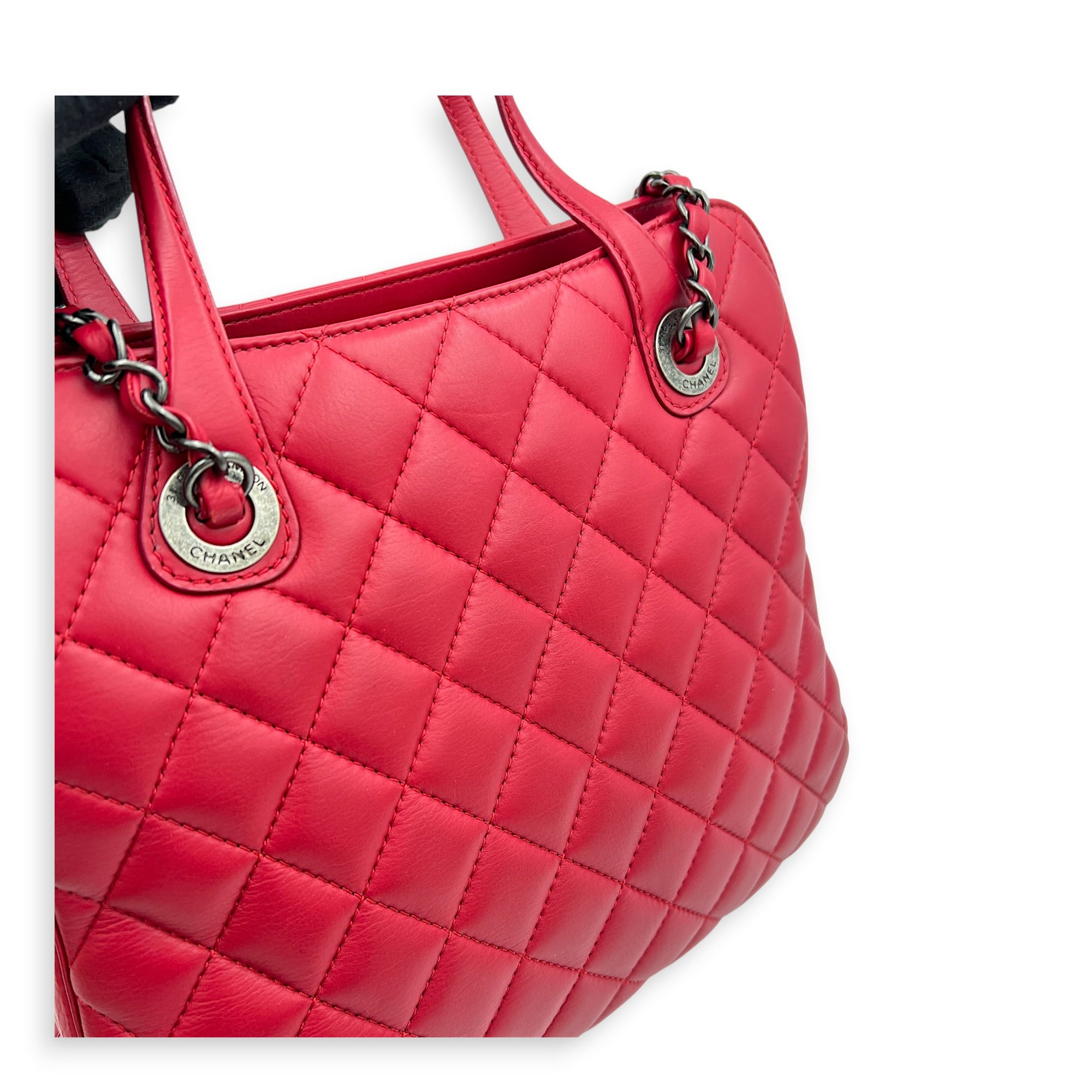 Quilted CC Top Handle Shoulder Bag Red in Lambskin, Ruthenium hardware