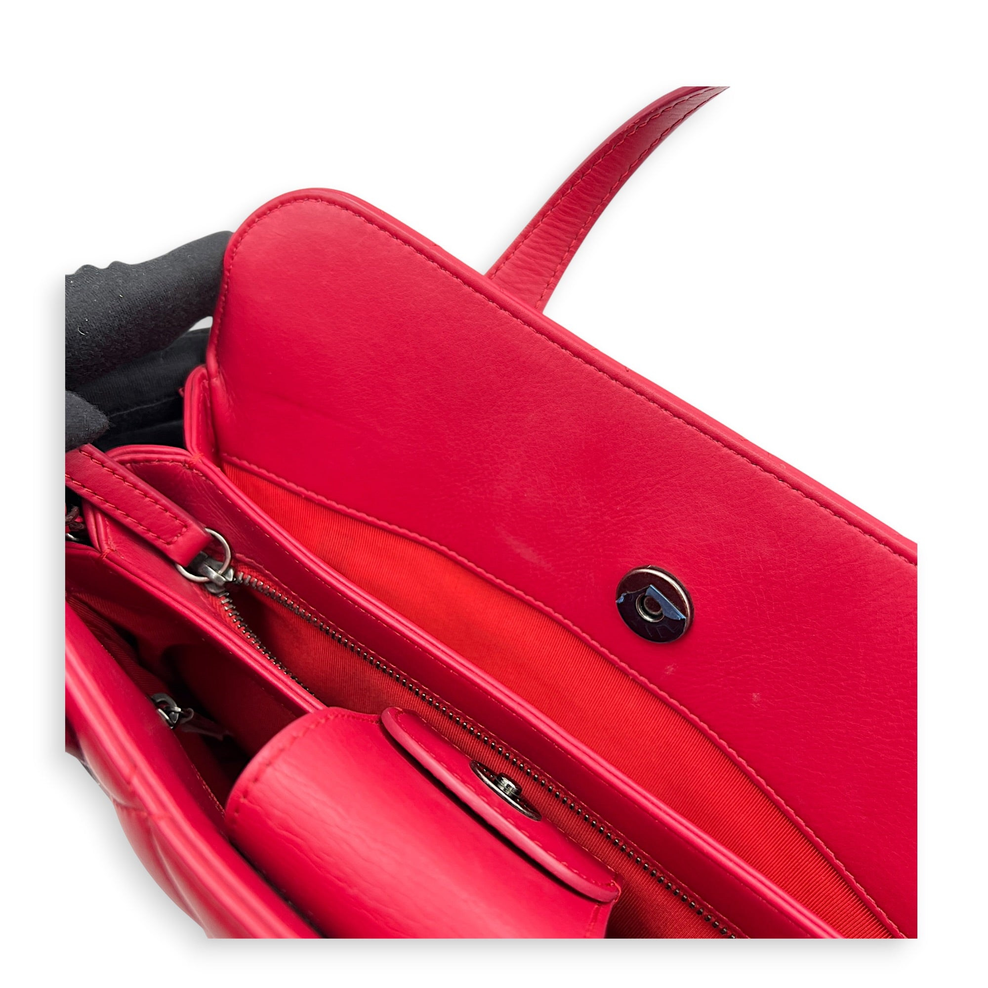 Quilted CC Top Handle Shoulder Bag Red in Lambskin, Ruthenium hardware