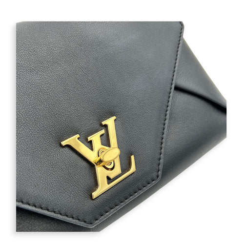 Love Note Shoulder Bag Black in Calfskin, Gold hardware