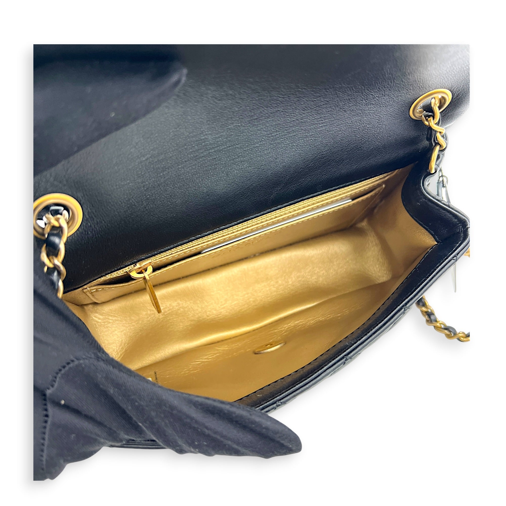 CC Mini Rectangle Pearl Crush Shoulder Bag Black in Lambskin, Gold hardware