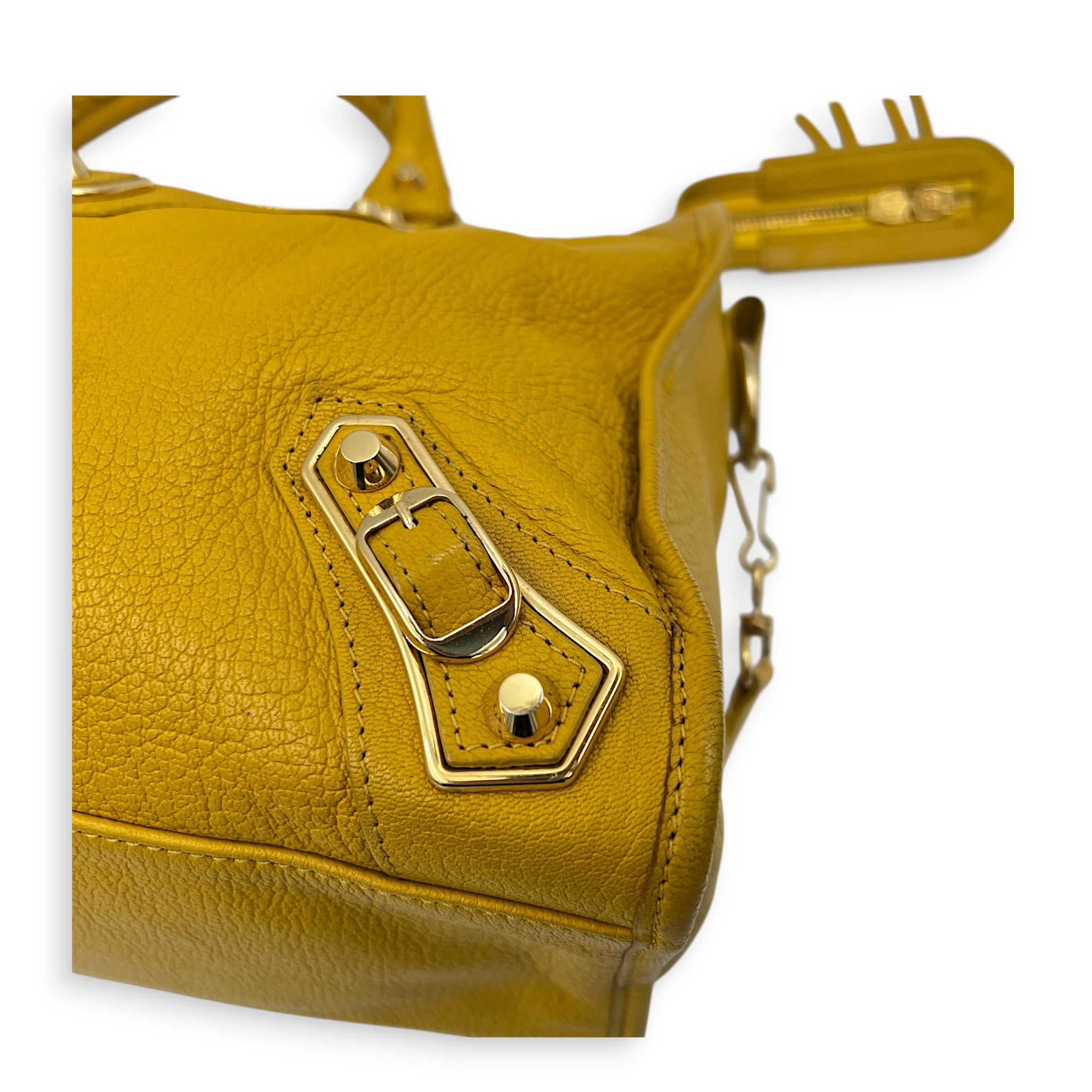 City Top Handle Bag Yellow in Goat Leather, Gold hardware