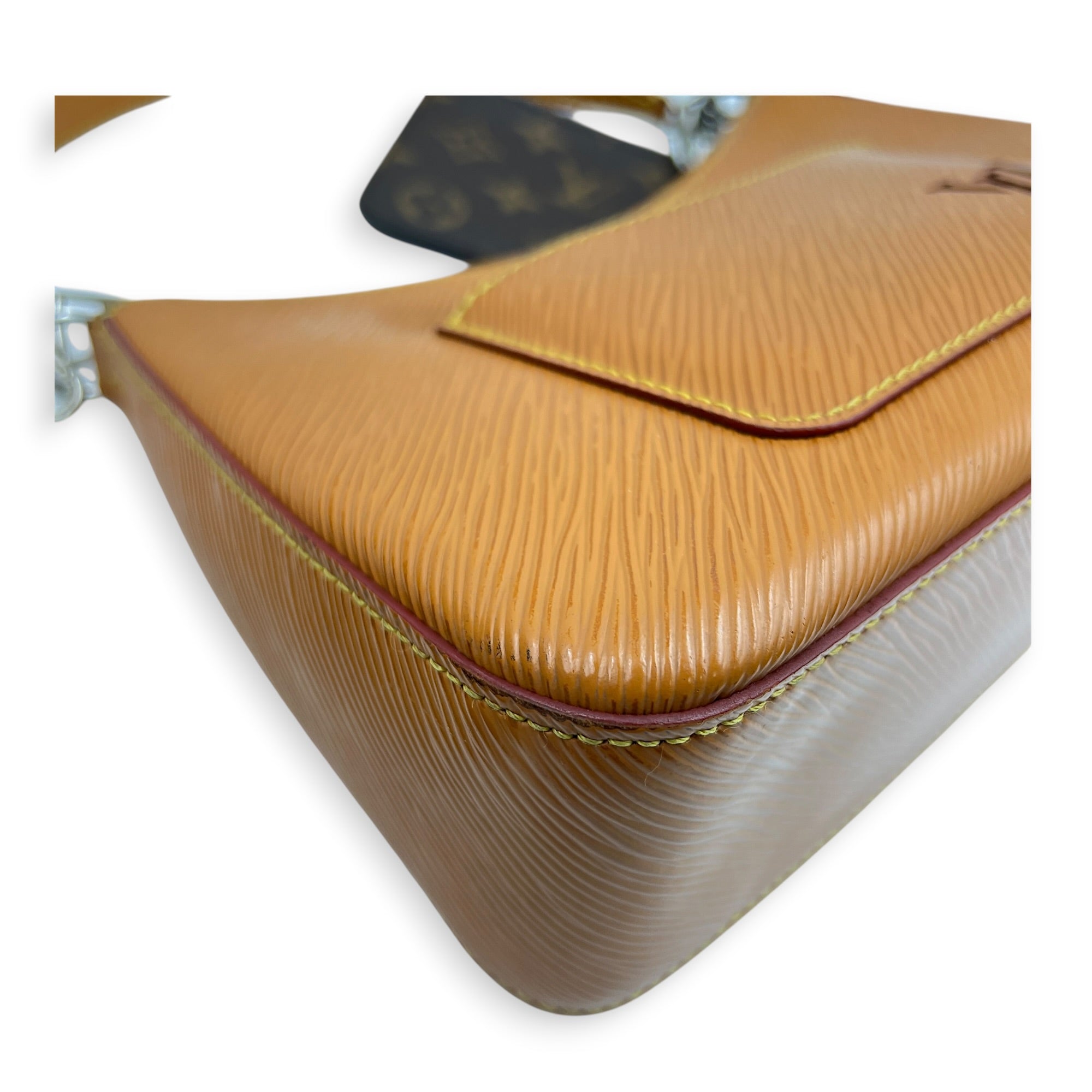 Marelle NM Shoulder Bag Brown in Epi Leather, Gold hardware