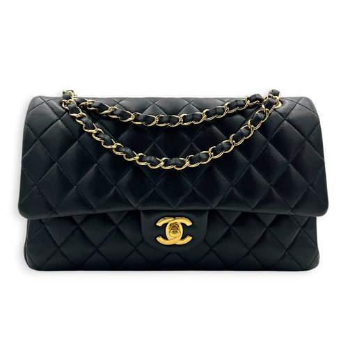 Classic Medium Black Shoulder Bag in Lambskin, Gold hardware