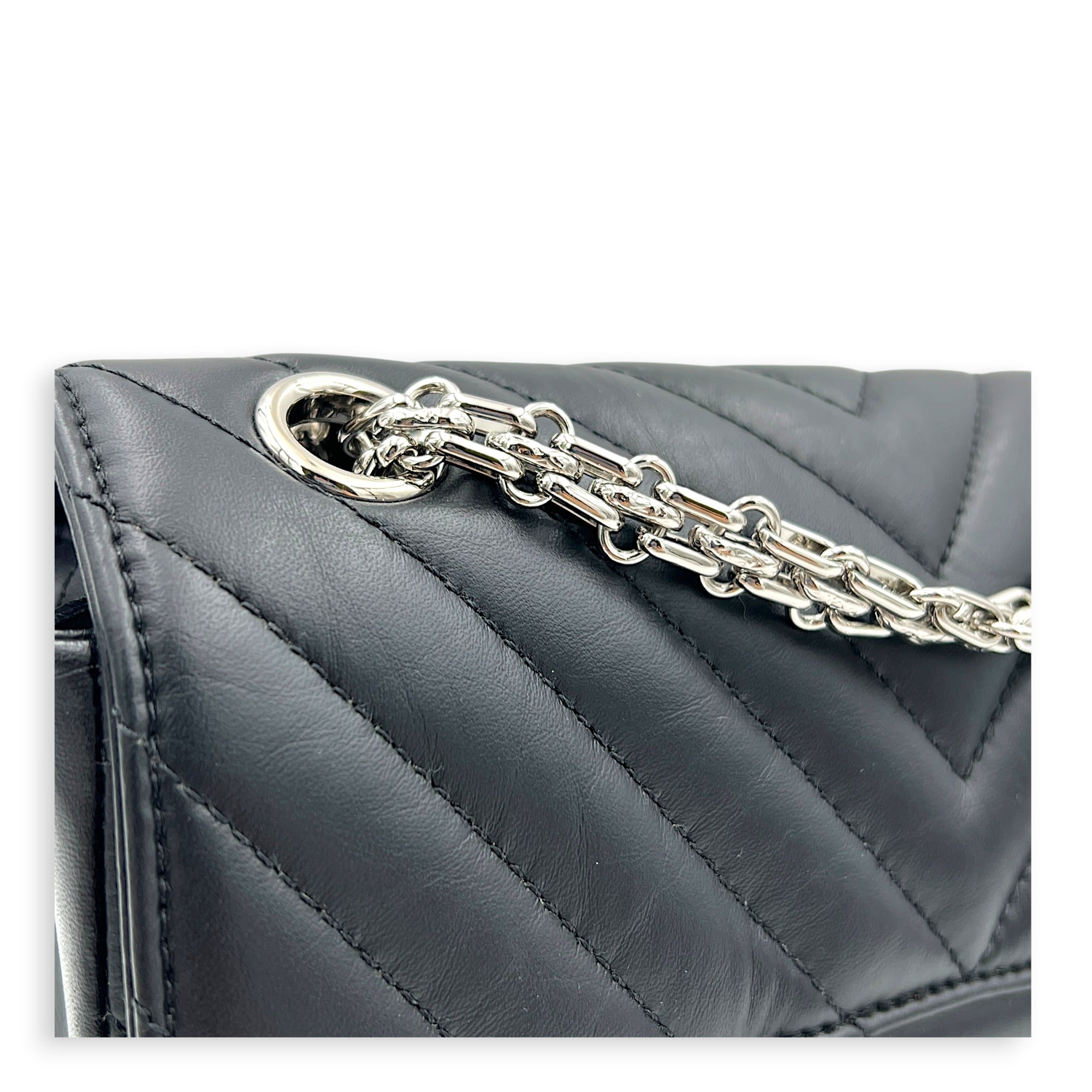 2.55 Shoulder Bag Black in Calfskin, Silver hardware