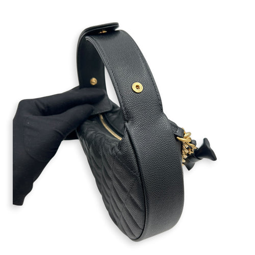 Quilted Bow Pouch Handbag Black in Caviar Leather, Gold hardware