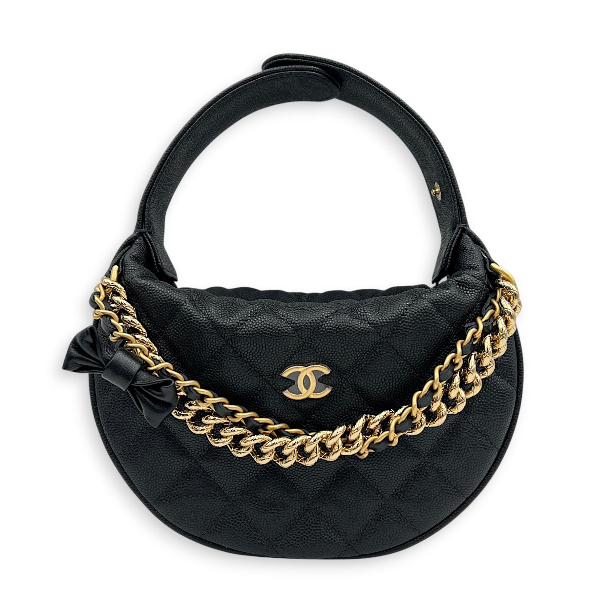 Quilted Bow Pouch Handbag Black in Caviar Leather, Gold hardware