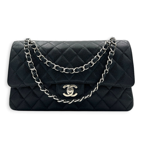 Classic Medium Black Shoulder Bag in Caviar Leather, Silver hardware