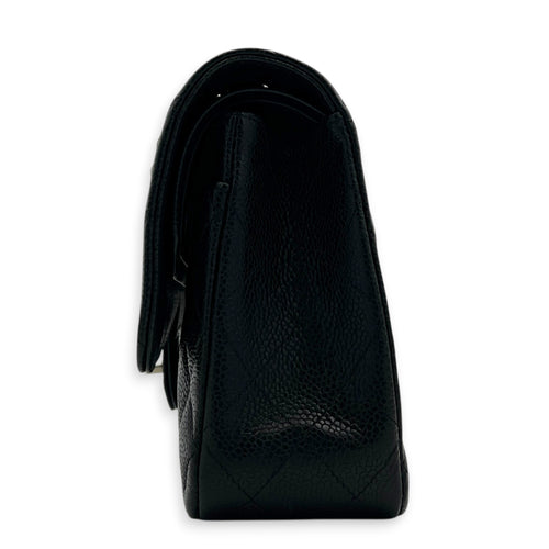 Classic Medium Black Shoulder Bag in Caviar Leather, Silver hardware