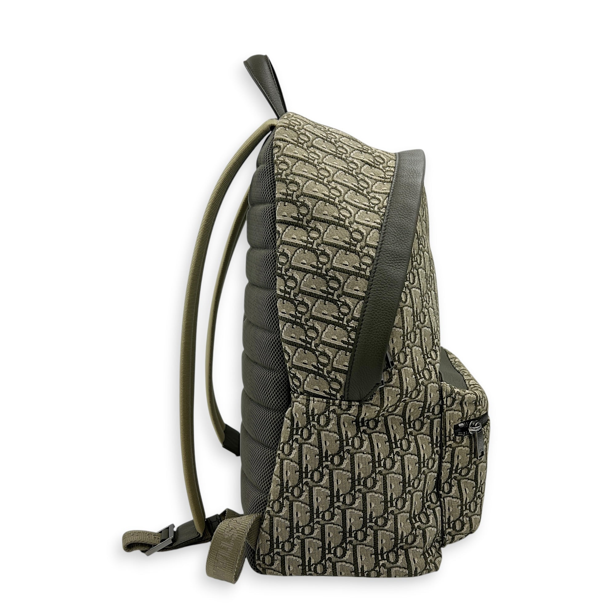Oblique Backpack Green in Canvas, Silver hardware