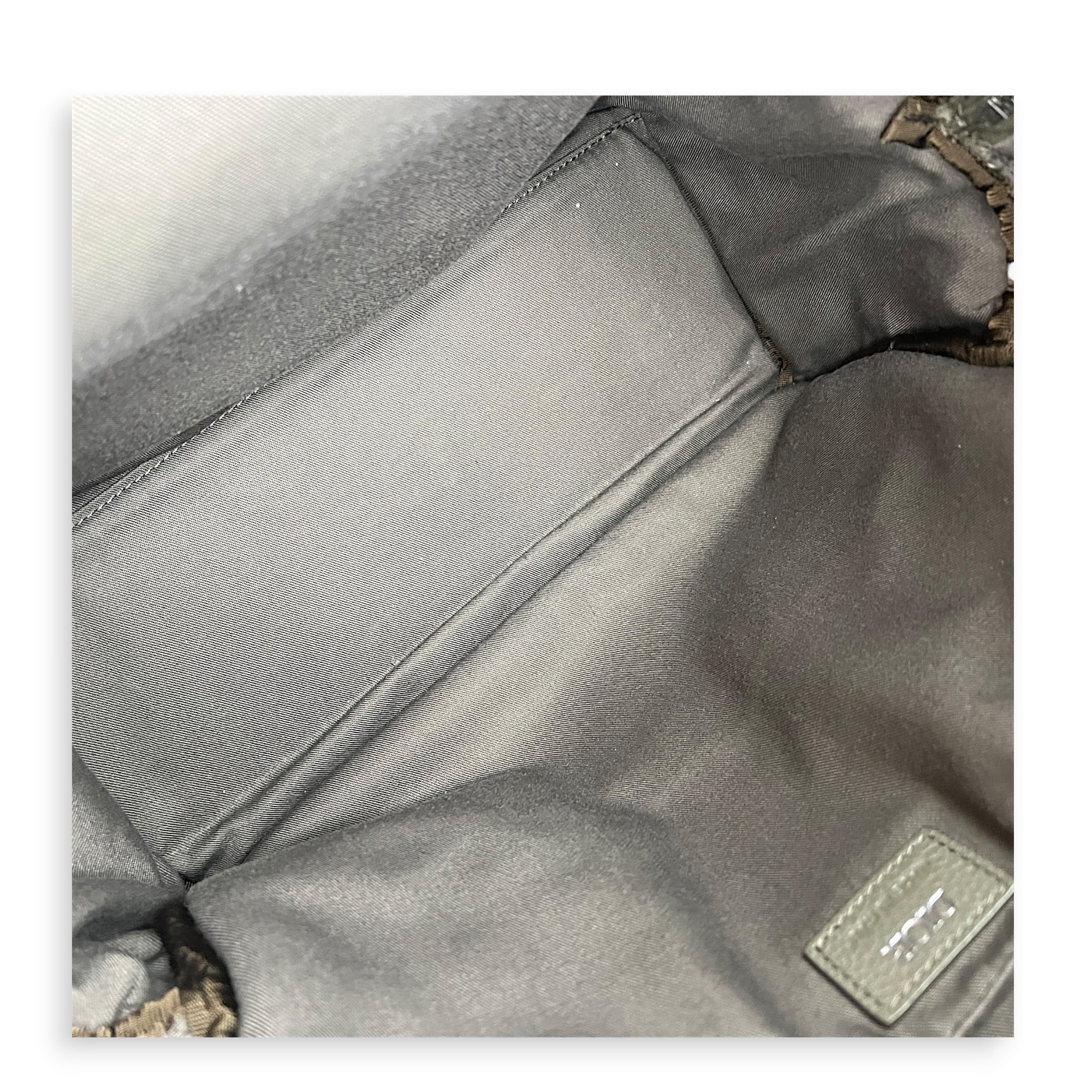 Oblique Backpack Green in Canvas, Silver hardware