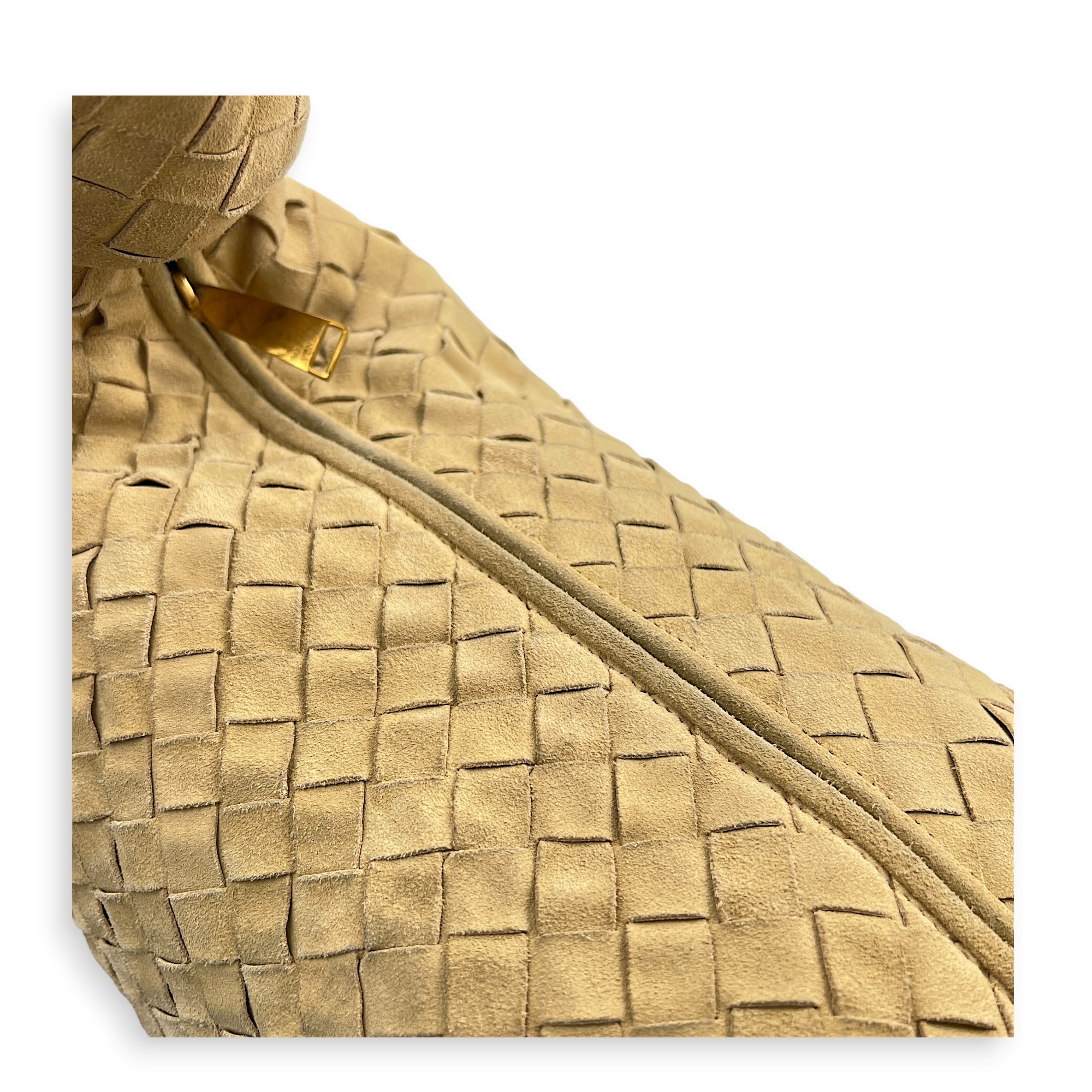 Jodie Shoulder Bag Beige in Suede Leather, Gold hardware