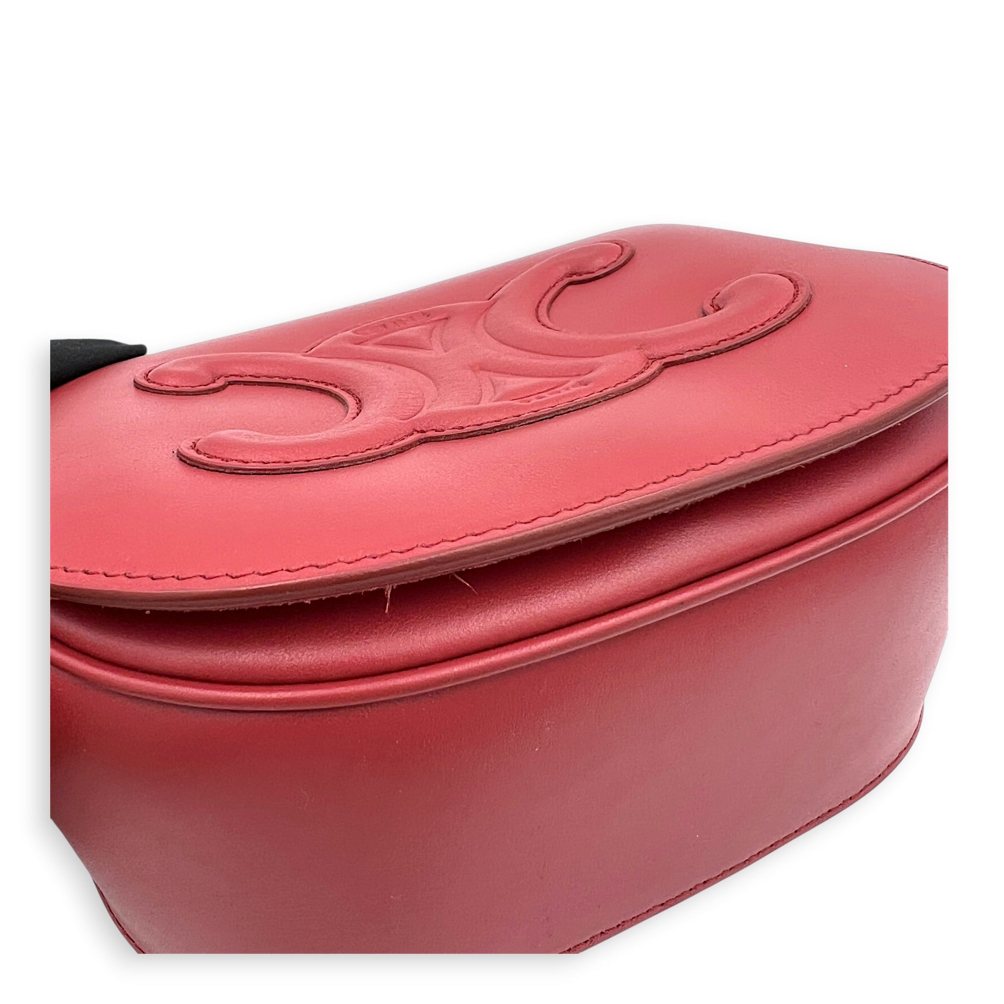 Folco Cuir Shoulder Bag Pink in Calfskin, Gold hardware