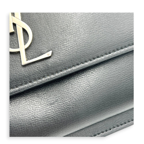 Sunset Black Shoulder Bag in Calfskin, Silver hardware